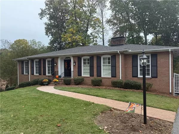 High Point, NC 27262,1405 Lyndhurst DR