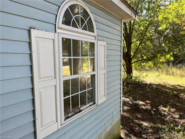 Winston-salem, NC 27107,3014 Gilbert ST