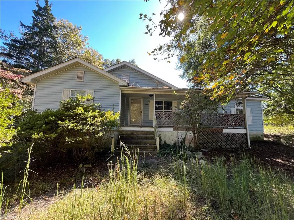 Winston-salem, NC 27107,3014 Gilbert ST