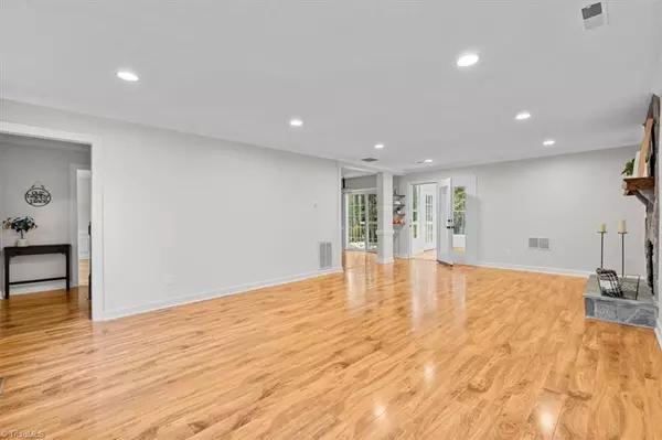 Greensboro, NC 27410,3329 Cardinal Ridge DR