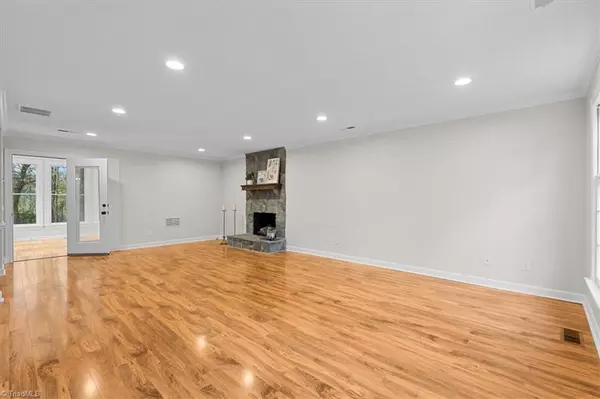 Greensboro, NC 27410,3329 Cardinal Ridge DR