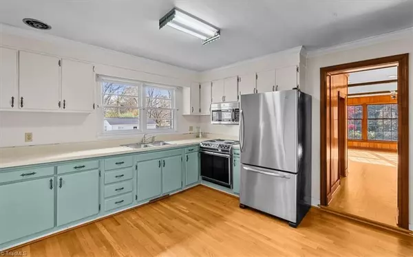 Greensboro, NC 27408,3005 Trenton RD