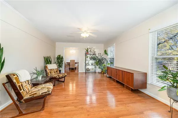 Winston-salem, NC 27104,300 Gloucestershire RD