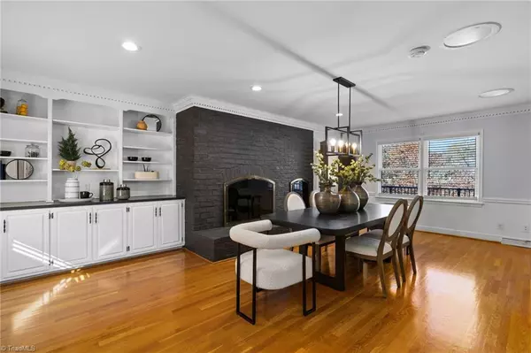 Greensboro, NC 27410,32 Kemp RD E