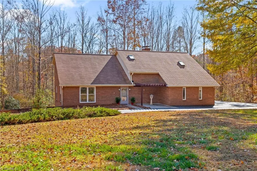 Lewisville, NC 27023,1428 Woodford RD