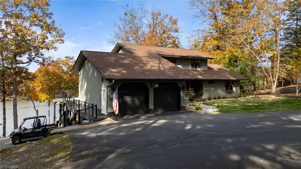 Denton, NC 27239,598 Mountain Shore DR