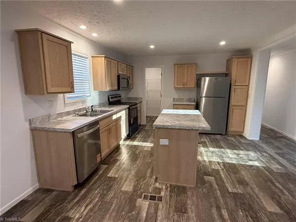 Salisbury, NC 28146,1349 Safrit RD