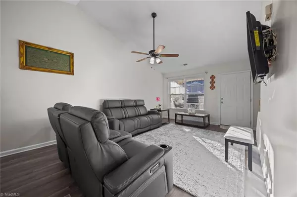 High Point, NC 27263,825 Hopewell ST