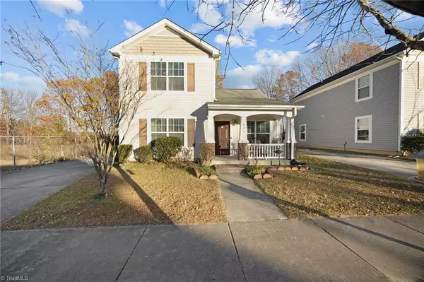 825 Hopewell ST, High Point, NC 27263