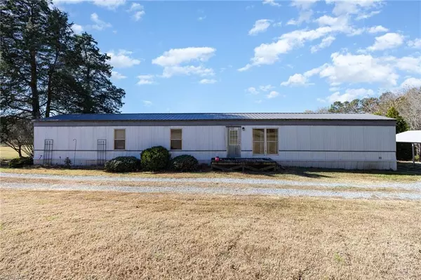 3611 Bethesda RD, Lexington, NC 27295