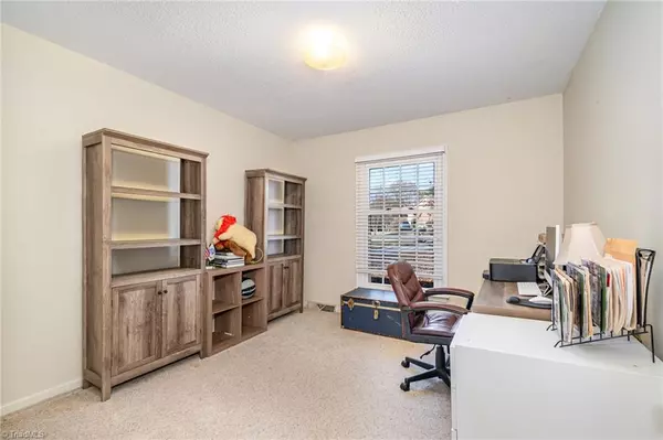 Burlington, NC 27215,1526 Regency CT