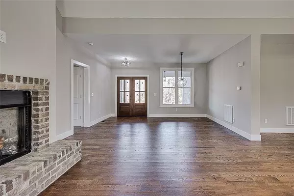 Randleman, NC 27313,103 Crystal Creek