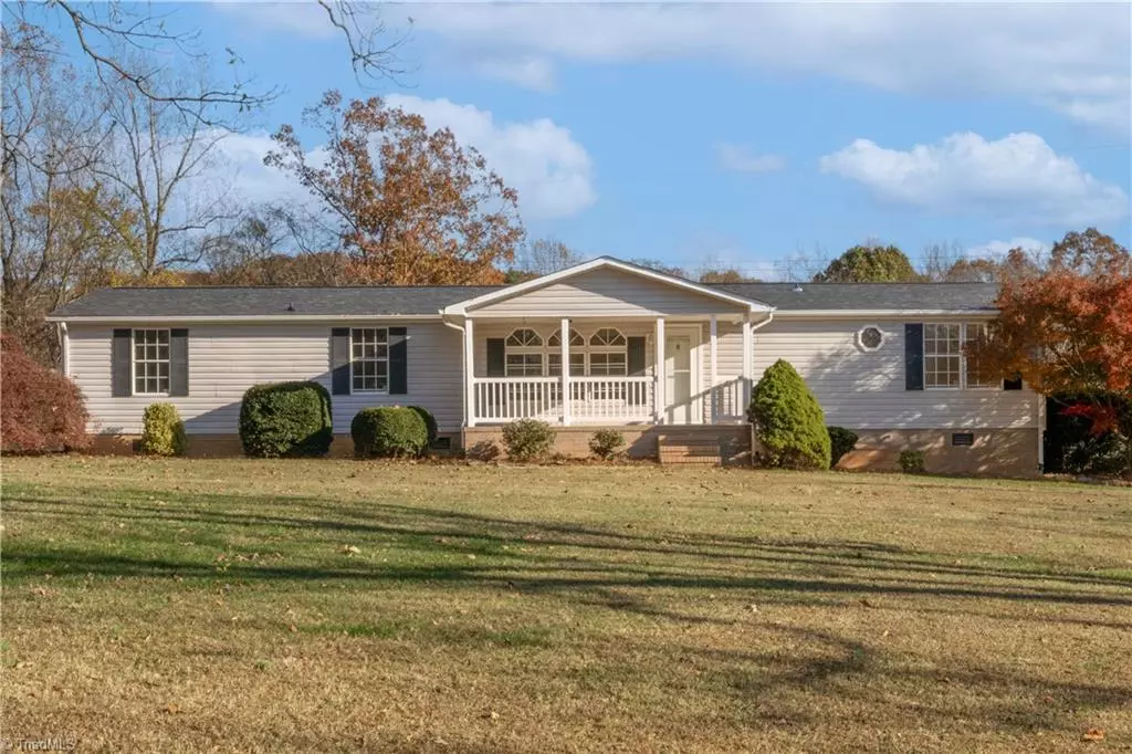 Mocksville, NC 27028,141 Sunburst LN