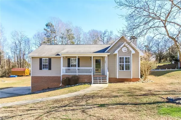 226 Creek Meadow DR, Lexington, NC 27295