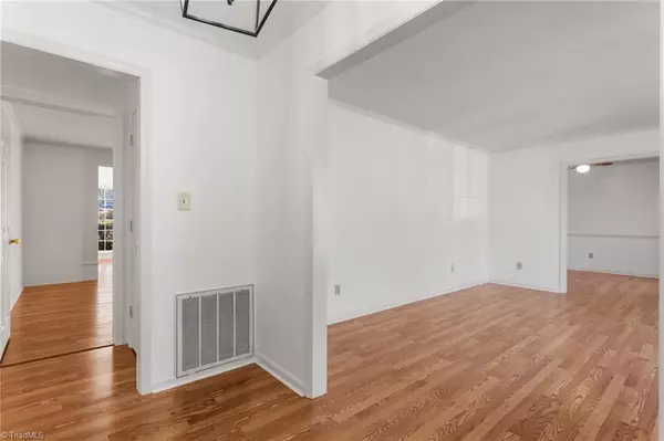 Thomasville, NC 27360,707 Willowmoore AVE