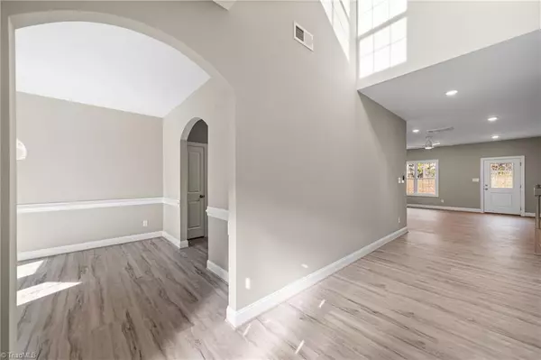 Winston-salem, NC 27127,1885 Paragon DR