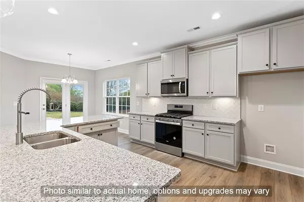 Pleasant Garden, NC 27313,6402 Rogers Farm RD #32