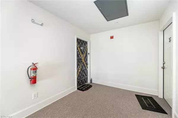 Greensboro, NC 27410,3698 Cotswold AVE