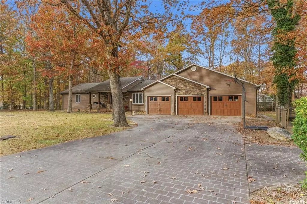 Lexington, NC 27295,124 Ridgeway LN