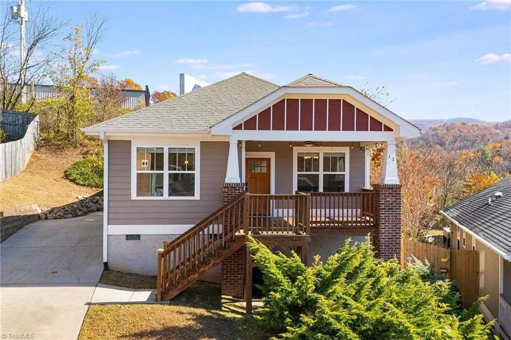 Asheville, NC 28805,11 Byrdcliffe LN