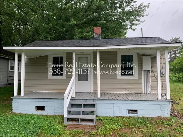 2616 Machine ST, Winston-salem, NC 27105