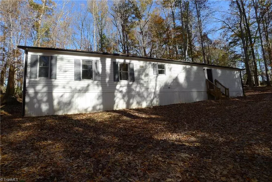 166 La Quinta DR, Advance, NC 27006