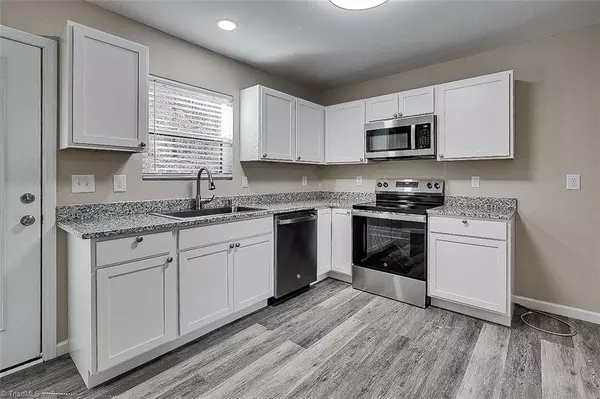 Asheboro, NC 27203,222 Cracklin DR