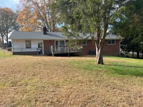 Kernersville, NC 27284,797 Sedge Garden RD