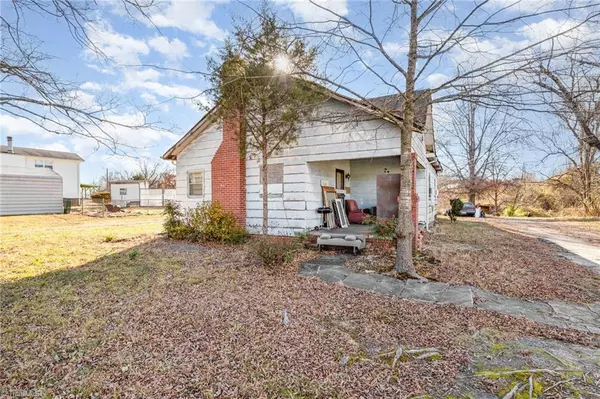 2200 US Highway 29 Bus, Reidsville, NC 27320