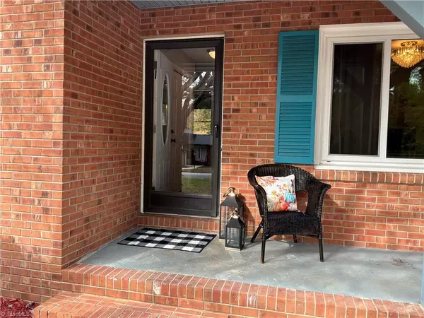 Lexington, NC 27292,308 Oakwood DR