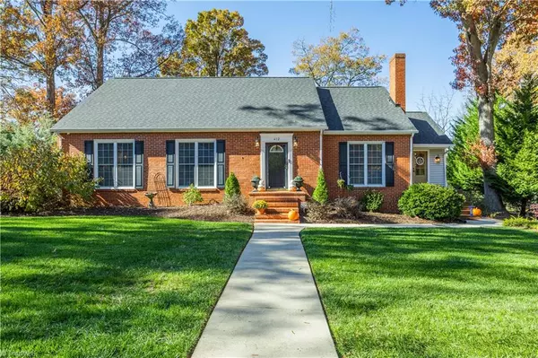 412 Cliff RD, Asheboro, NC 27203