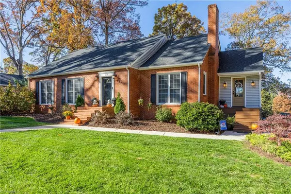 412 Cliff RD, Asheboro, NC 27203