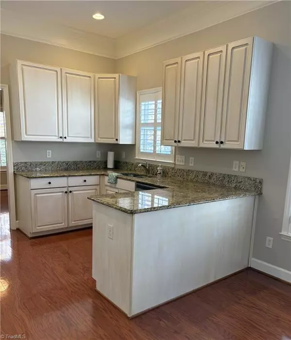 Greensboro, NC 27455,2412 Old Towne DR