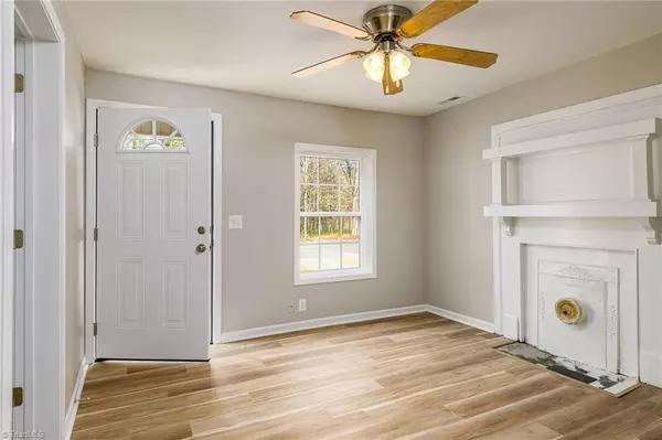 Thomasville, NC 27360,6012 Ball Park RD