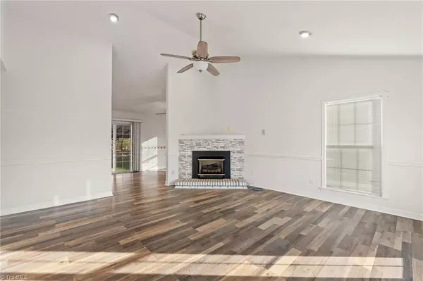 Thomasville, NC 27360,12 Shanda CT