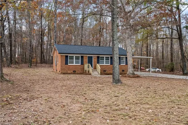 7110 Racine RD, Pleasant Garden, NC 27313