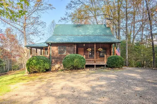 Franklin, NC 28734,87 Prater Cove RD