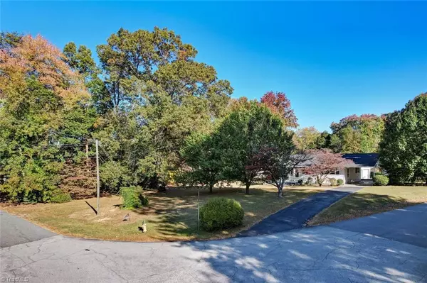 Reidsville, NC 27320,2329 Westover DR