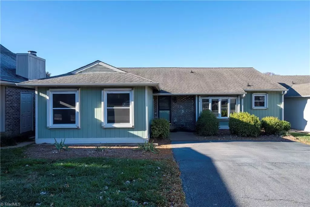 Bermuda Run, NC 27006,157 Fairway DR