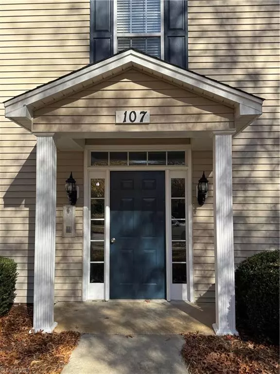 Advance, NC 27006,107 Oak Wind DR #102