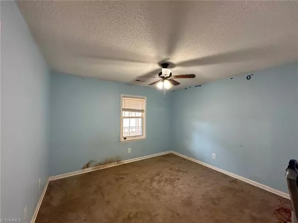 Lewisville, NC 27023,865 Lewisville Vienna RD