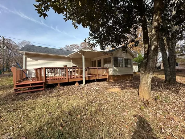 Lewisville, NC 27023,865 Lewisville Vienna RD