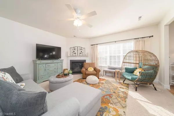 Kernersville, NC 27284,2094 Longburn DR