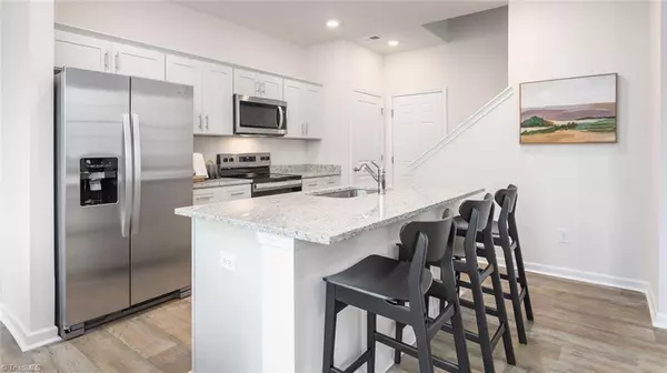 1132 Broholmer LN, Greensboro, NC 27405