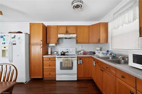 Mayodan, NC 27027,122 Boles ST