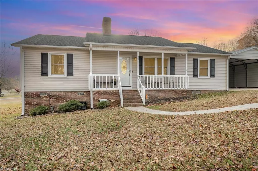 Archdale, NC 27263,201 Rivermeade DR