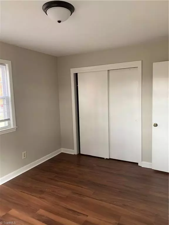 Mocksville, NC 27028,209 Country LN