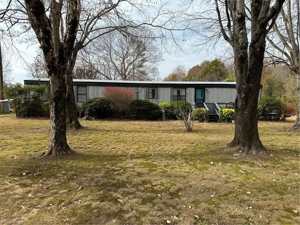 Pfafftown, NC 27040,4832 Vienna Dozier RD