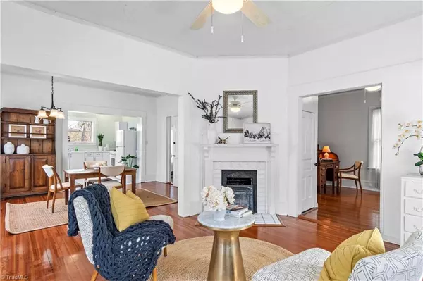 Winston-salem, NC 27101,415 W Poplar ST