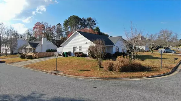 1018 Havenridge DR, High Point, NC 27265